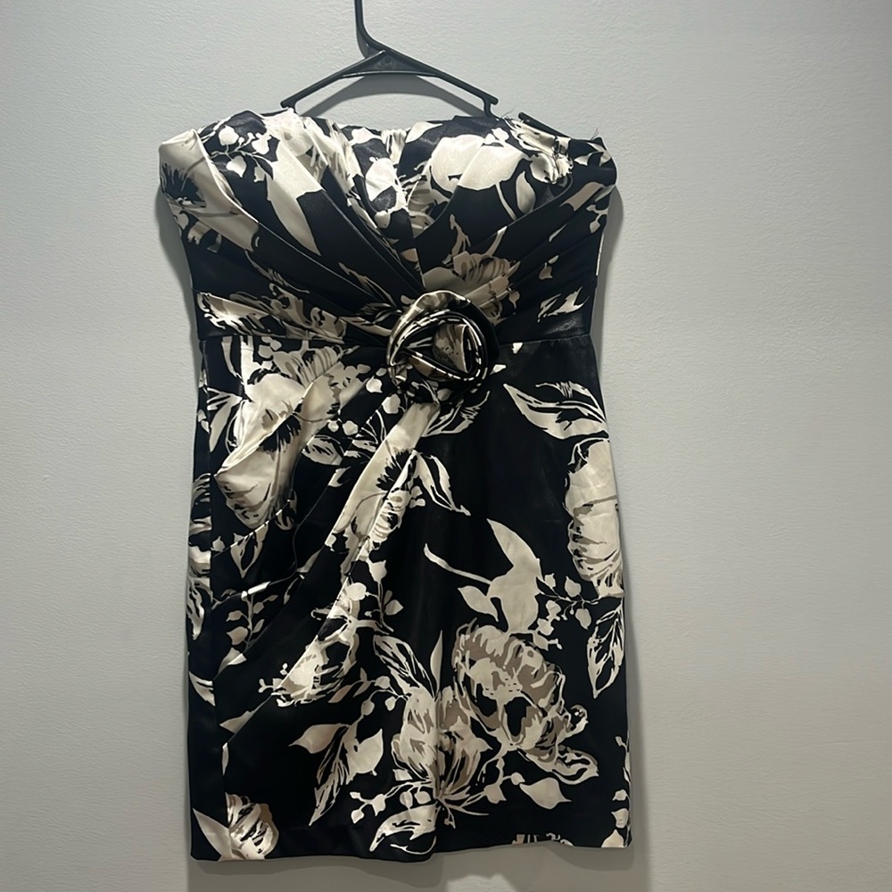 Black and Pearl strapless Dress, Short length dress
